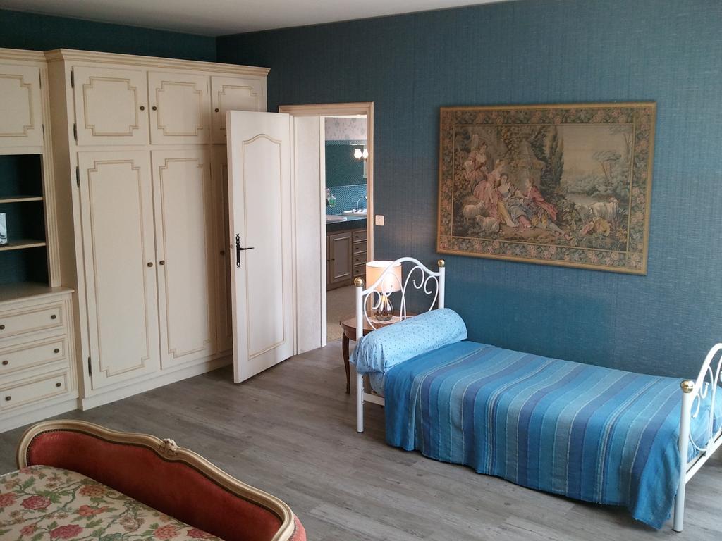 Mas Du Trezon Bed & Breakfast Cholet Dış mekan fotoğraf